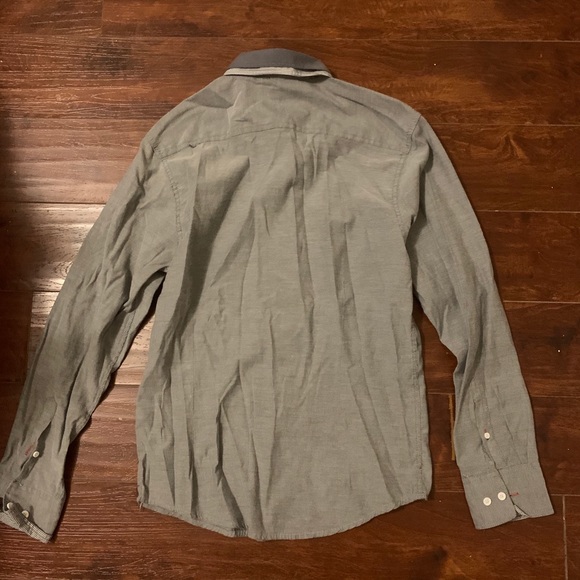 Men’s button down - Picture 2 of 2